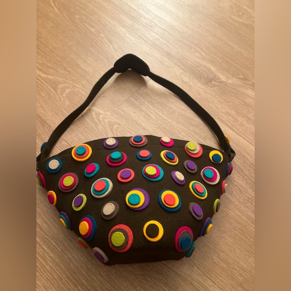 Handmade Peruvian Colorful Polka Dot Handbag made with sheep’s wool felt - Picture 2 of 8